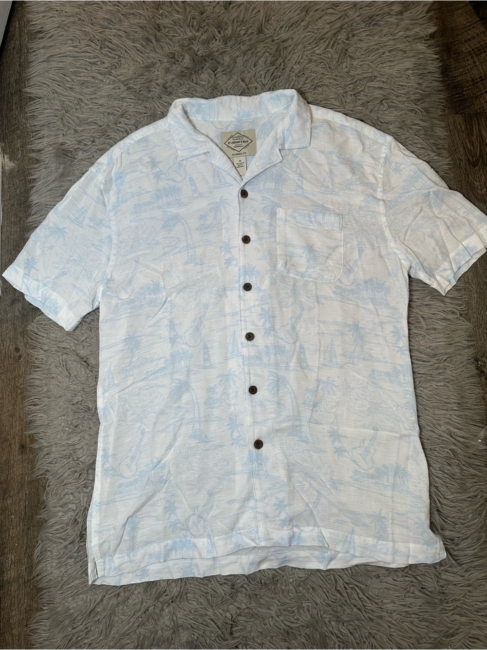St John’s Bay Men’s M 100% Rayon Short Sleeve Hawaiian Camp Shirt Blue White